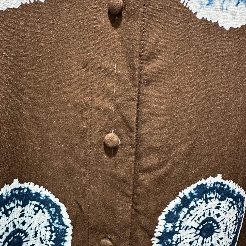 Alexis “Merlin” sapphire brown tie dye circle pattern button down blouse top S - Picture 9 of 9